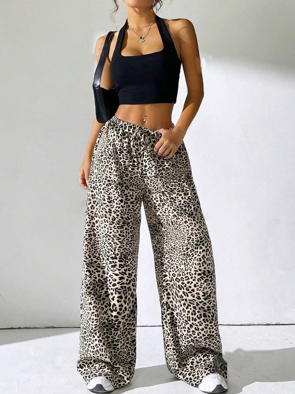 Full of digital printed leopard print fashionable and elegant Japanese Korean European and American style pants