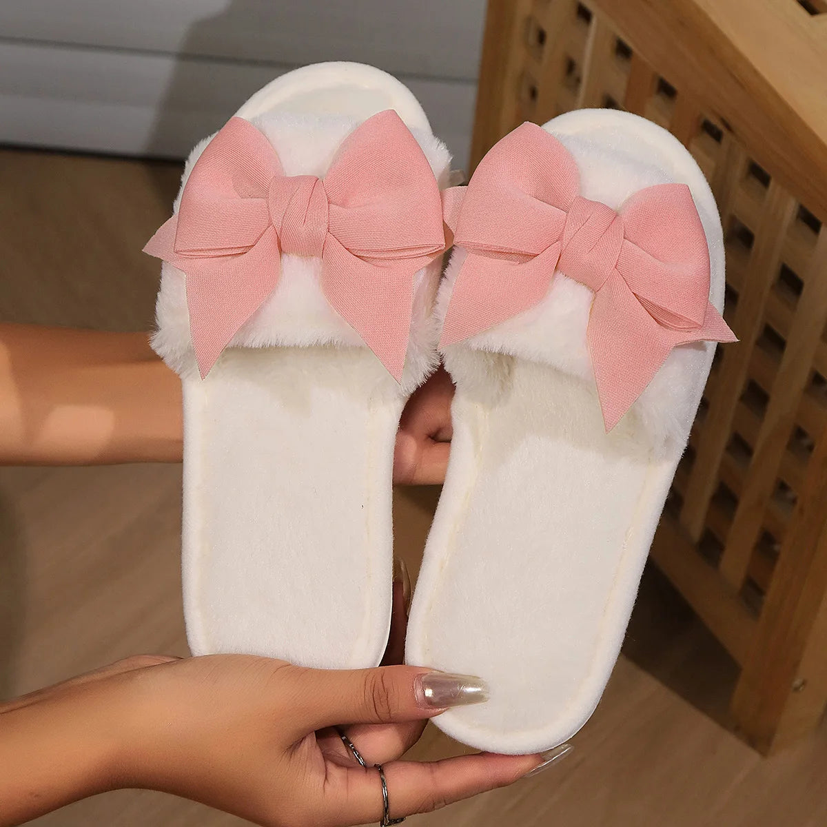 Womens Bow Tie Plush Indoor Slippers - Cozy & Warm