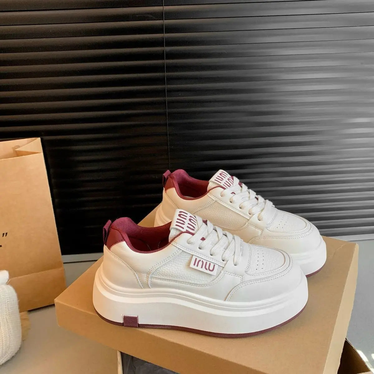 【2025 Best Seller】Women's Chunky Sole White Shoes Platform Sneakers Orthopedic Comfort Slip-On Lace-Up Casual Fashion Sneakers