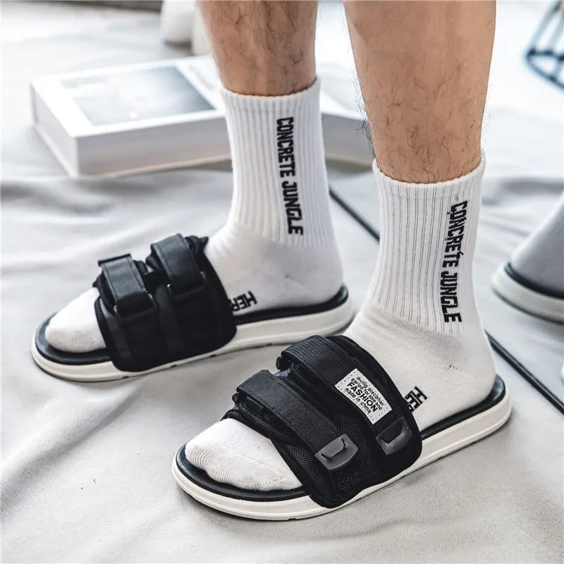 Men's Outdoor Slippers Indoor Casual Slippers Non-slip Soft Bottom Hook Loop Slippers Fashionable Beach Summer Sandals Flip-flop