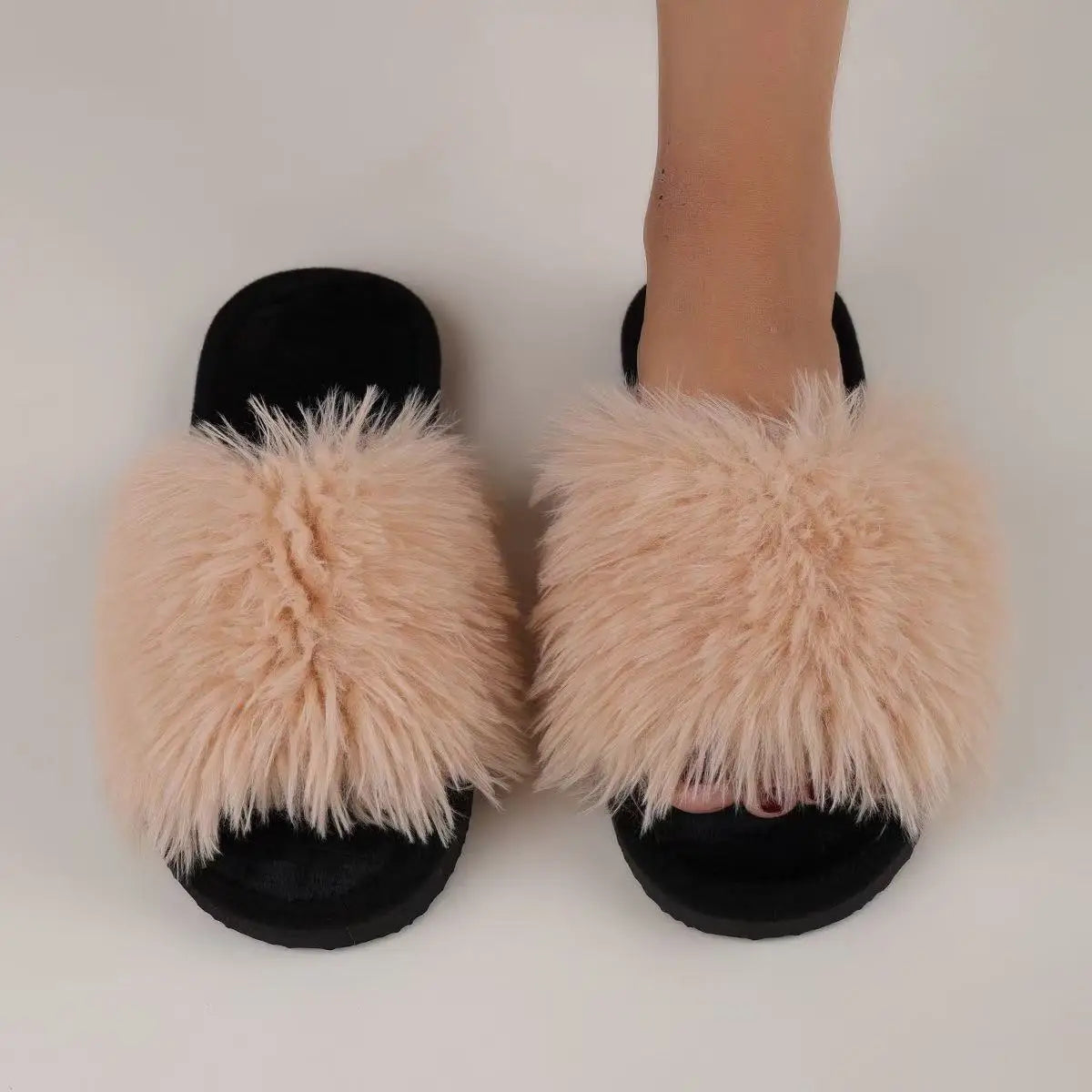 Women's Indoor Slippers 2025 Autumn and Winter New Plush Home Lazy Slippers Anti slip Durable Fashion Warm Sandals Slippers