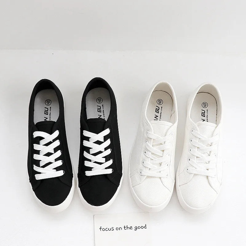 Women's Low-top Canvas White Shoes Ladis Simple Student Breathable Lace-up Sneakers Comfortable Couple Shoes Sports Day Sneakers