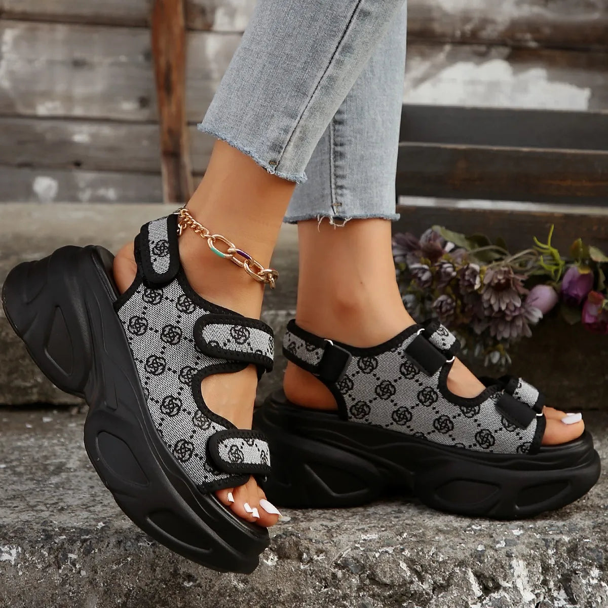Women’s Wedge Sandals 2024 – Thick Platform Slippers with Hook‑and‑Loop Strap
