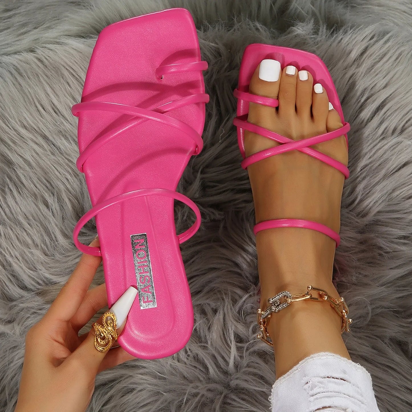Fashion Flat Sandals Women Summer Solid Color Strap Cross Slipper Casual Flat Square Toe Strap Flip-flop Slippers