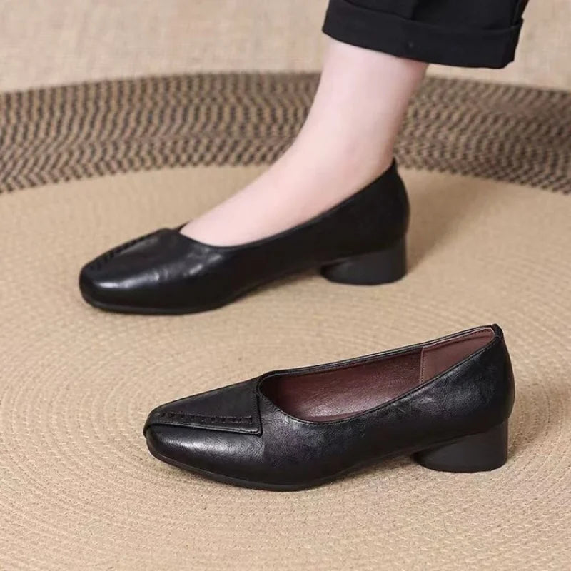 2025 Women's Slip-On Loafers Low Heel Comfort Shoes Breathable Work Flats for Elderly Non-Slip Casual