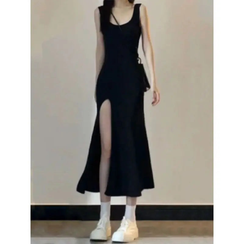 2025 Elegant Black Sleeveless Maxi Dress with High Side Slit, Bodycon Evening Party Gown
