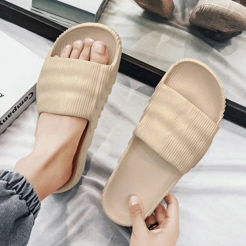 Soft Home Slippers Couple Summer Indoor Skid Proof Bathroom Slippers Sandals Hotel Solid Color Men Women Flip Flops Flat Shoes