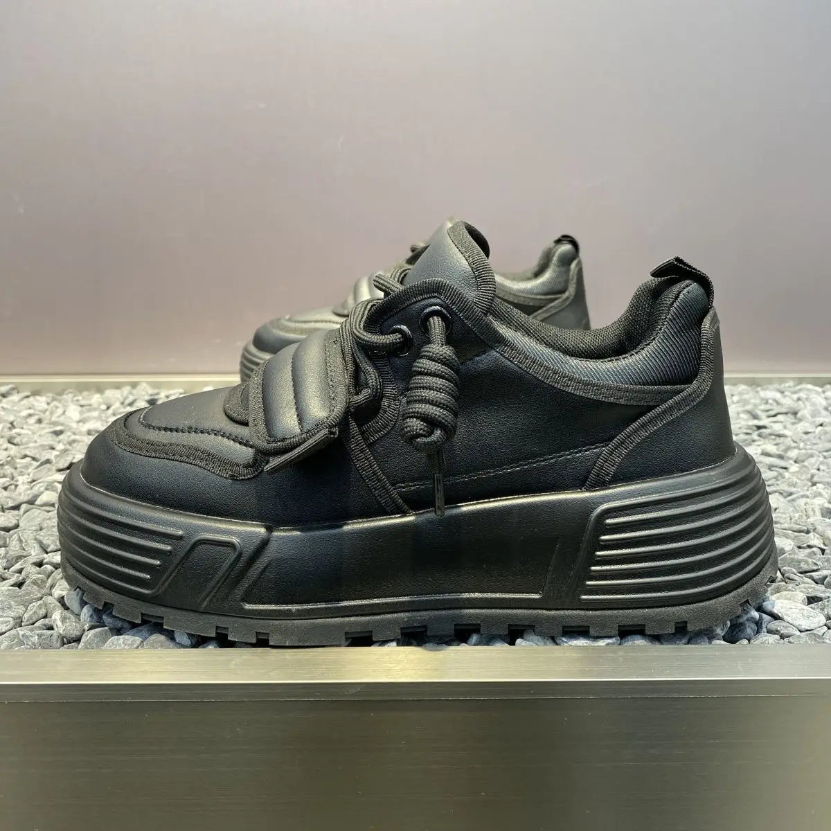 Chunky Sneakers Mens Designer Hollow Sole Running Shoes Fashion Casual Split Leather Upper Height Increased Platform Sport Shoes
