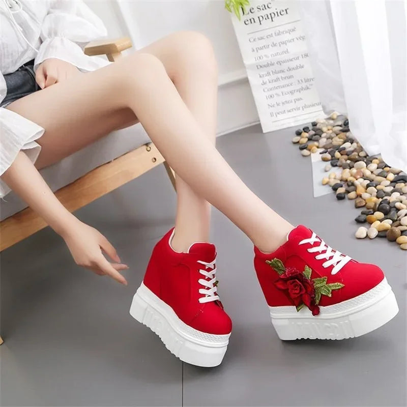 Embroidered Flowers Canvas Sneakers Autumn Women High Wedge Sneaker Fashion White/black/red Platform Woman's Sports Casual Shoes