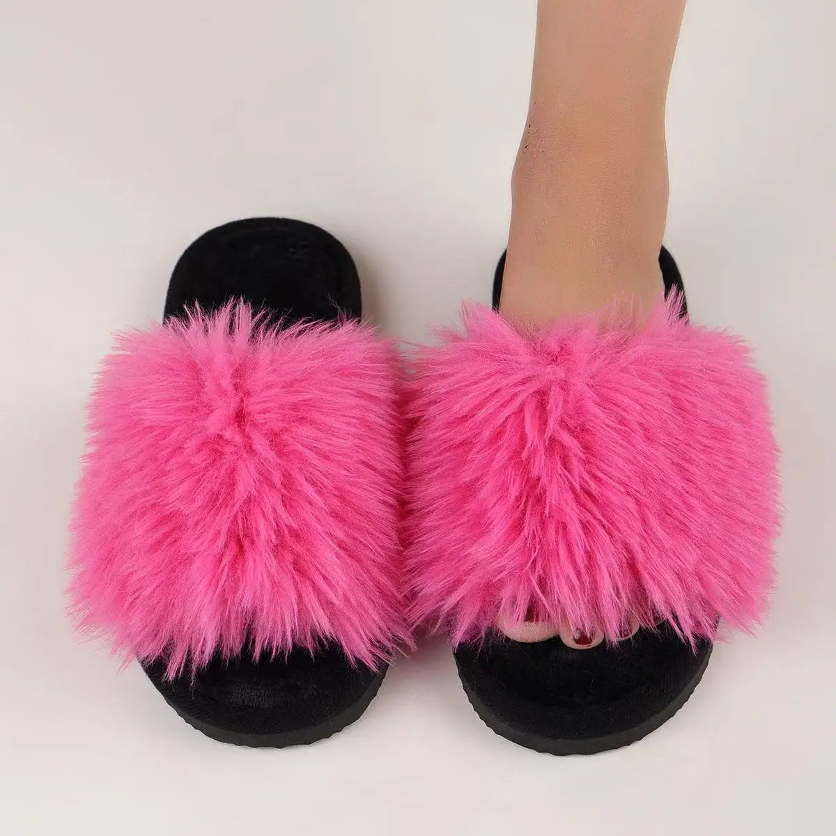 Women's Indoor Slippers 2025 Autumn and Winter New Plush Home Lazy Slippers Anti slip Durable Fashion Warm Sandals Slippers