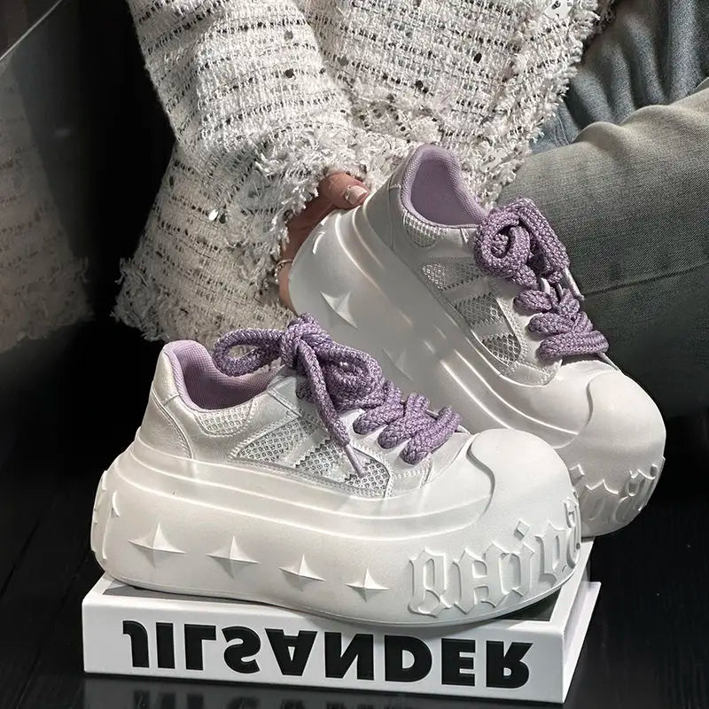 Korean Fashion Chunky Sneakers for Women Summer Platform Lightweight Designer Shoes High Street Leisure Soft Walking Shoes
