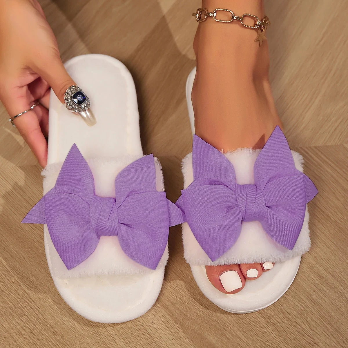 Womens Bow Tie Plush Indoor Slippers - Cozy & Warm