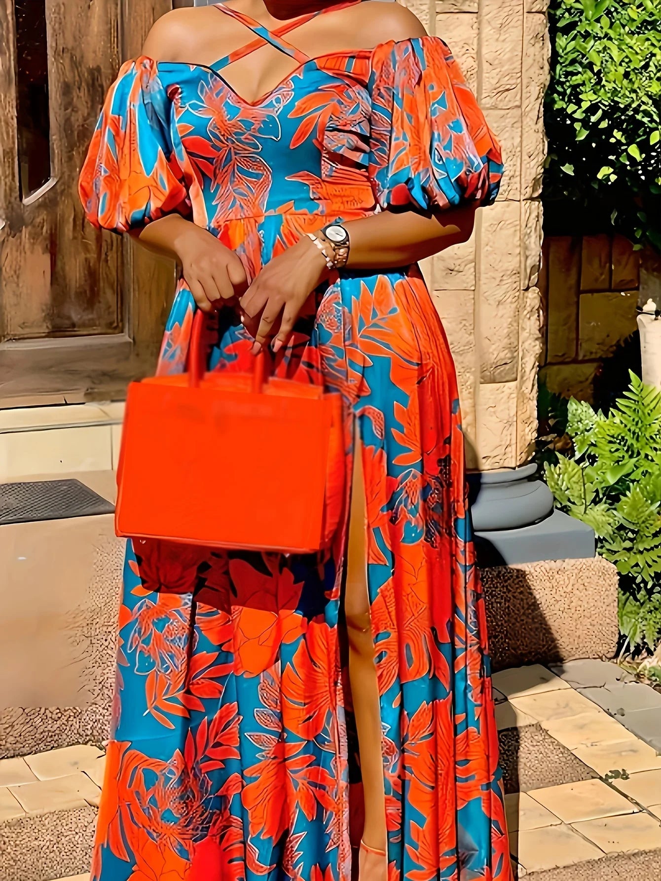 Women's Statement Floral Halter-Neck Side-Slit Short-Sleeve Maxi Dress