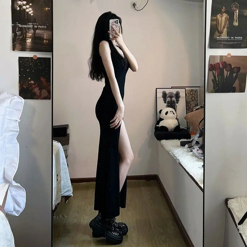 2025 Elegant Black Sleeveless Maxi Dress with High Side Slit, Bodycon Evening Party Gown