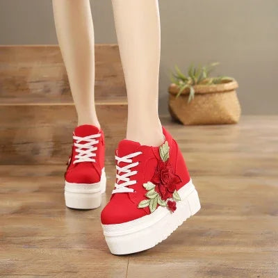 Embroidered Flowers Canvas Sneakers Autumn Women High Wedge Sneaker Fashion White/black/red Platform Woman's Sports Casual Shoes