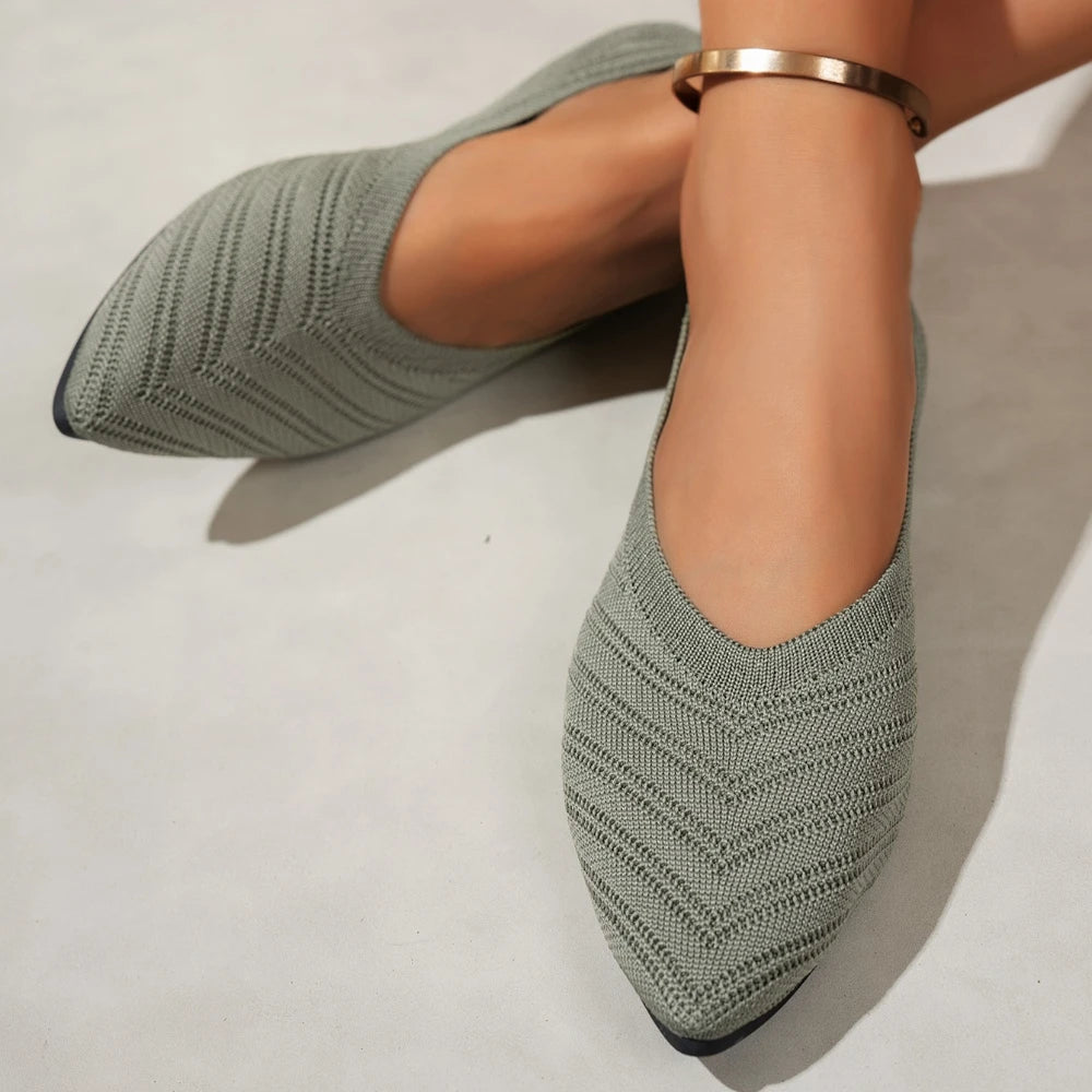 Women's Pointed Toe Flat Shoes Solid Color Knitted Slip on Shoes Casual Comfortable Breathable Ballet Flat Shoes for Women