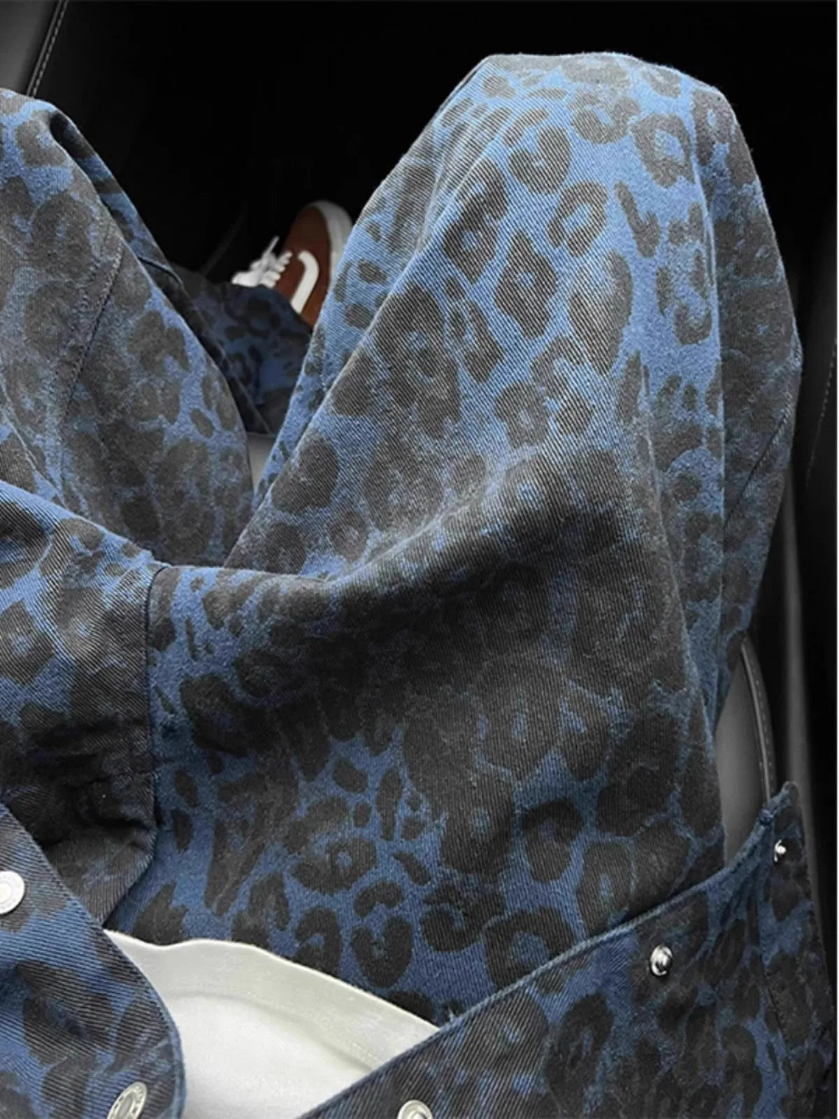 Retro American Leopard Print Men's Jeans High Street Design Sensation Spring Autumn Straight Knife Flared Pants