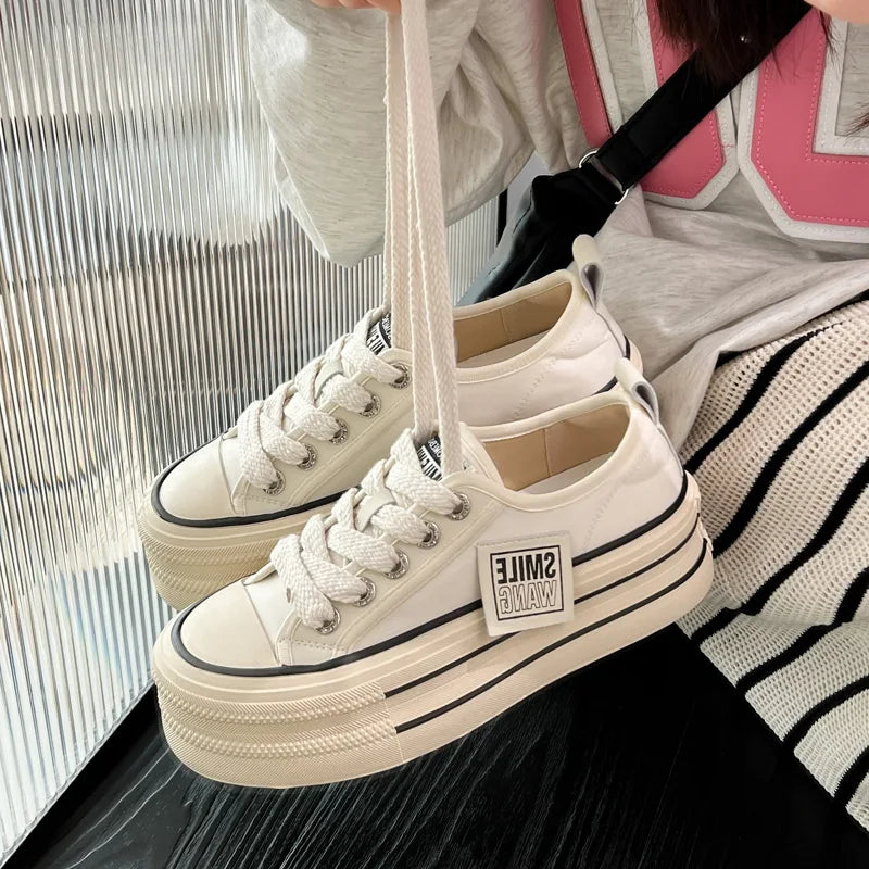 New Women Black White Platform Canvas Shoes Sneakers Lace Up Comfortable Shoes Fashion Outdoor Versatile Sport Vulcanize Shoes