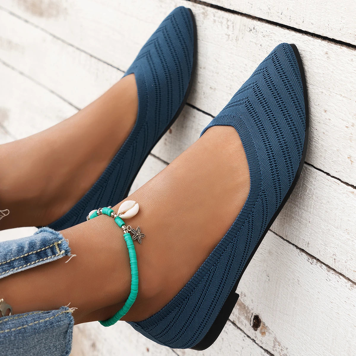 Women Flats Pointed Toe Flat Shoes Women Solid Color Slip on Design Casual Breathable Women Loafers Comfortable Shoes Size 36-43