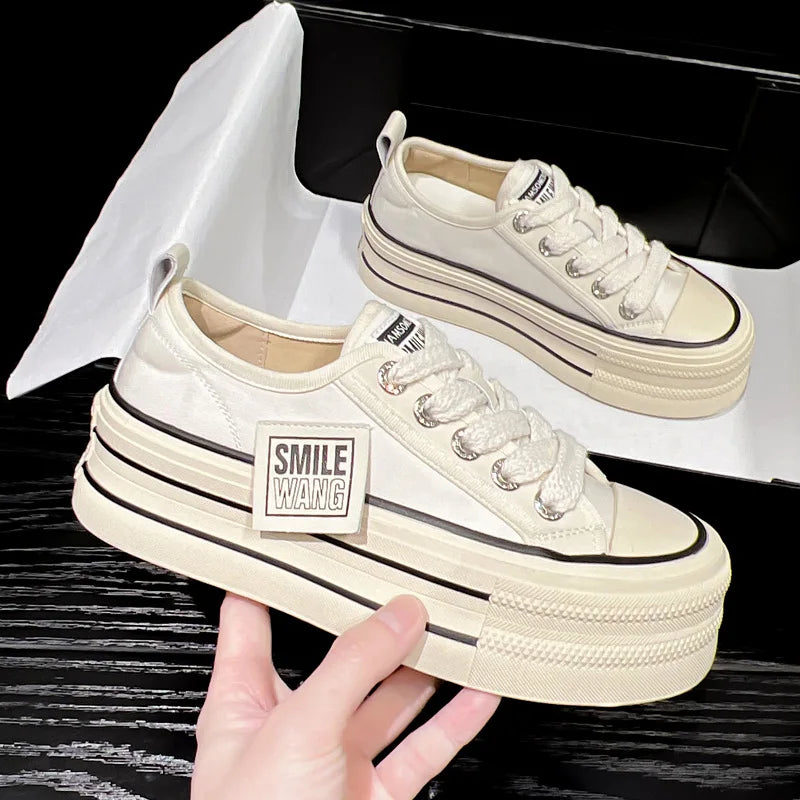 New Women Black White Platform Canvas Shoes Sneakers Lace Up Comfortable Shoes Fashion Outdoor Versatile Sport Vulcanize Shoes