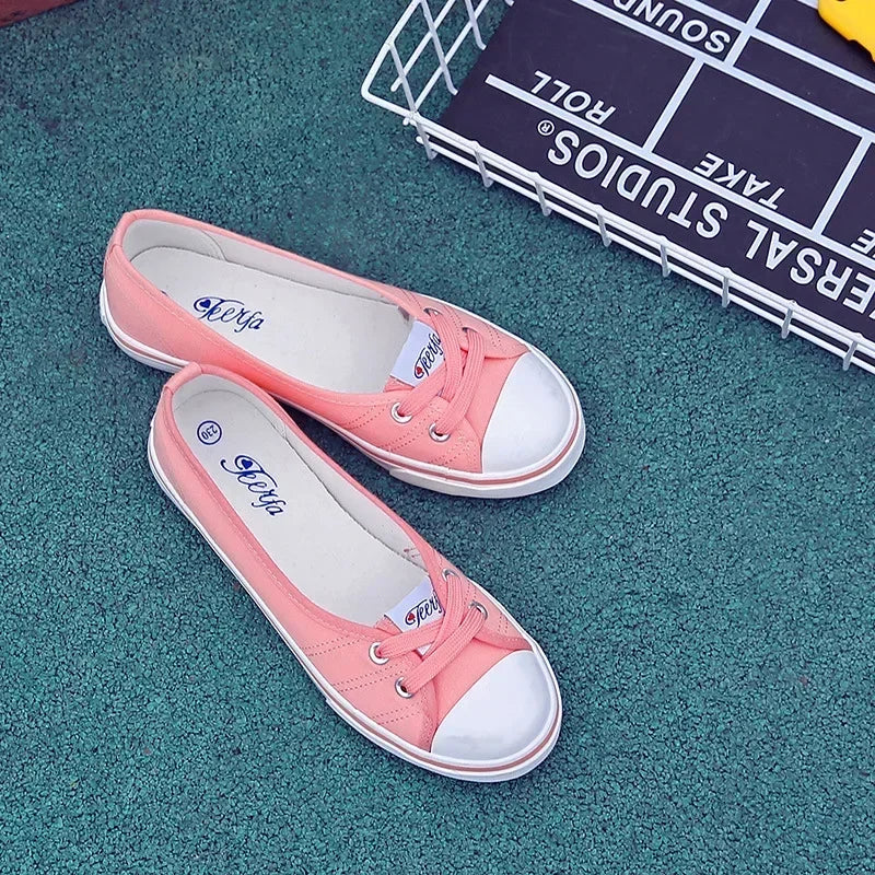 White Shallow Women's Canvas Sneakers 2025 Trend Summer Flats Lightweight Sport Casual Shoes Soft Loafers Zapatillas De Mujer