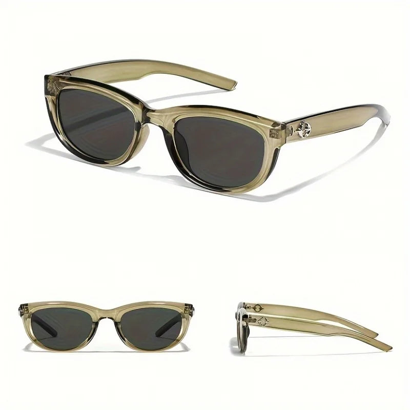 Designer Glasses，Features polycarbonate frame and anti-reflectivePCLens，Classic luxury style，It's a fashion accessory for everyd