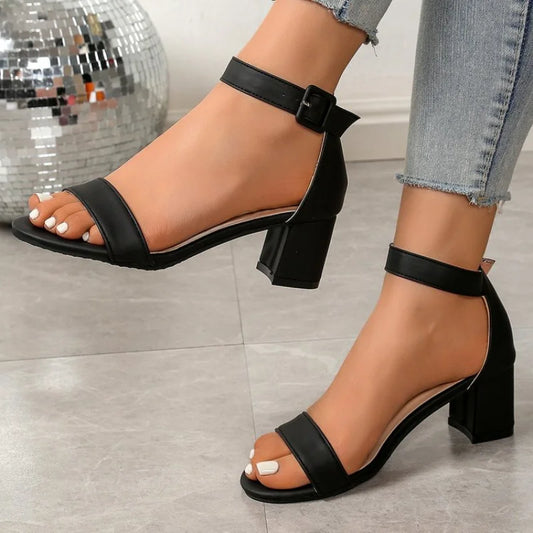 Chic Ankle - strap Block - heel Sandals: Stylish ankle - strap design, block heel for comfort, perfect for summer outfits.
