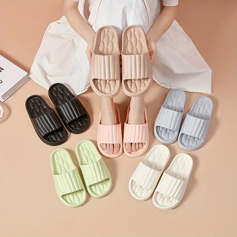 Soft Cloud Slippers 2025 Women Men Comfortable Anti Slip Indoor Outdoor Bathroom Fashion Leak Water Slippers